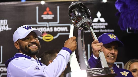 Washington keeps QB mystery ahead of opener at Cal (College Football)