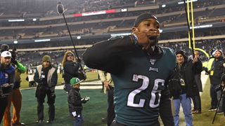 Report: Eagles RB Sanders (hamstring) out vs. Washington (NFL)