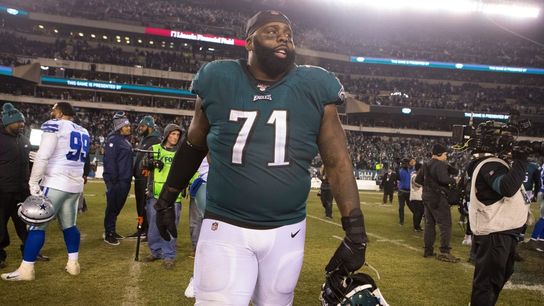 Cowboys signing OL Jason Peters to practice squad (NFL)