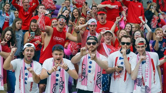 Willis, No. 22 Liberty rolls past Western Carolina (College Football)