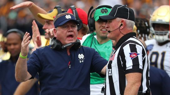Irish coach Kelly defends program as playoffs approach (College Football)