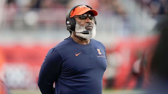 Illinois fires Smith after five seasons (College Football)