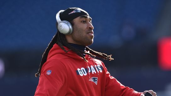 CB Gilmore positive, Patriots call off practice (NFL)