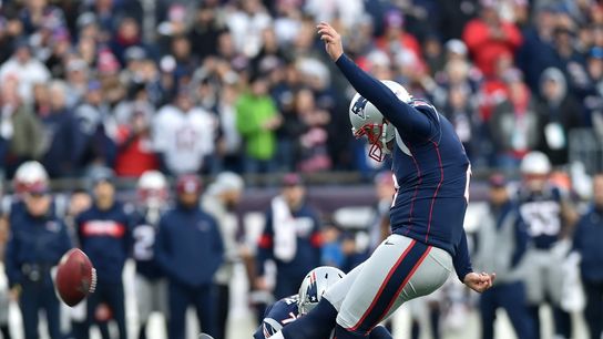 Patriots promote K Folk prior to season opener (NFL)