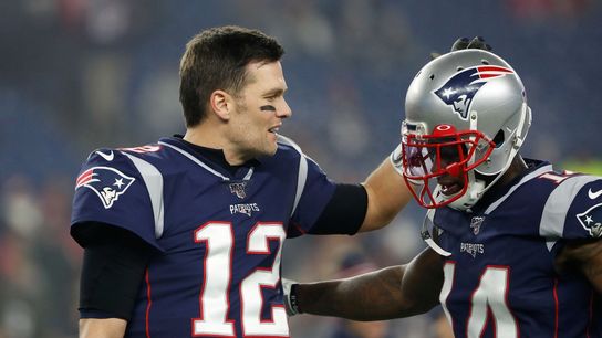 49ers add Sanu to shore up receiving corps (NFL)