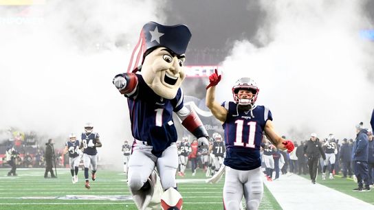 Edelman on life without Brady: 'The train keeps moving' (NFL)