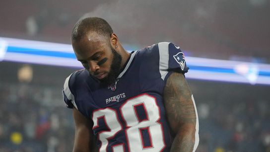 Report: Patriots' White out after father dies in car accident (NFL)