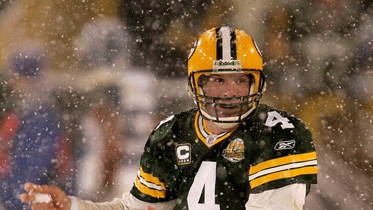 Brett Favre: Keep kids out of tackle football until age 14 (NFL)