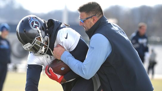 Titans RB Derrick Henry participates in padded practice (NFL)