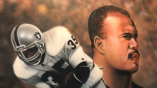 Longtime Raiders FB Steve Smith dies at 57 of ALS (NFL)
