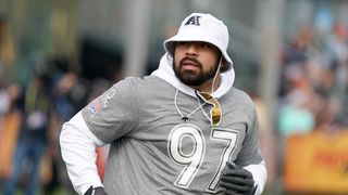 Steelers sign All-Pro DT Heyward through 2024 (NFL)