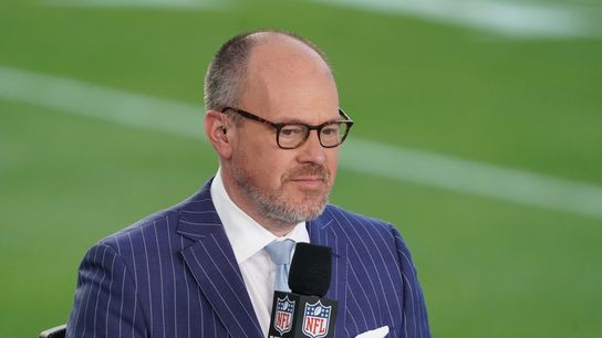 NFL Network's Rich Eisen quarantining with COVID-19 (NFL)