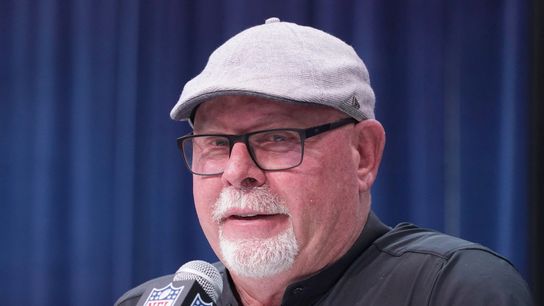 Bucs' Arians says 'no chance' he'll coach from box (NFL)