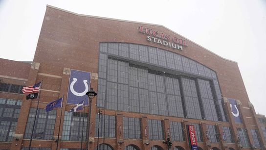 Colts lower capacity to 10,000 fans vs. Texans (NFL)
