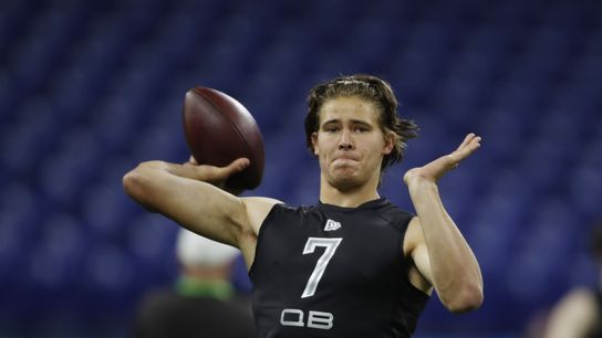 Chargers ink first-rounders Herbert, Murray to deals (NFL)
