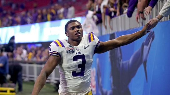 LSU to allow about 26,000 fans at season opener (College Football)