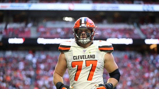 Browns place G Teller on reserve/COVID-19 list (NFL)