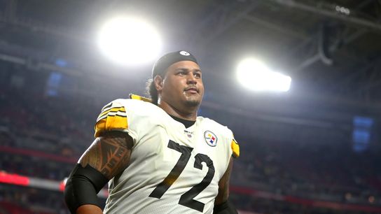 Steelers put OT Zach Banner, LB Marcus Allen on COVID list (NFL)