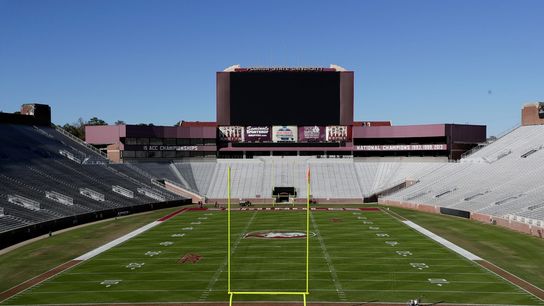 Florida State to honor Bobby Bowden on uniforms, in stadium (College Football)