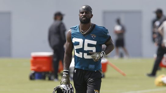 Former NFL CB D.J. Hayden among 6 dead in car accident (NFL)