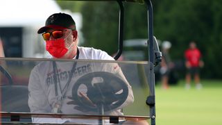 Bucs coach Arians: 'Protesting doesn't do crap' (NFL)