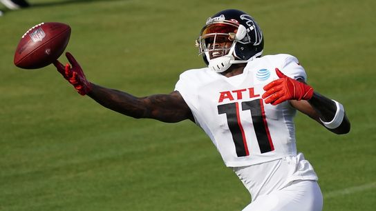 Falcons WR Jones (hamstring) questionable vs. Panthers (NFL)