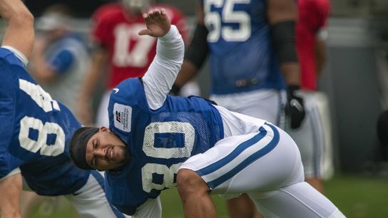 Colts TE Burton injures calf in practice (NFL)