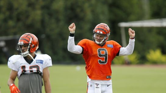 Chargers follow Taylor into Burrow's Bengals debut (NFL)