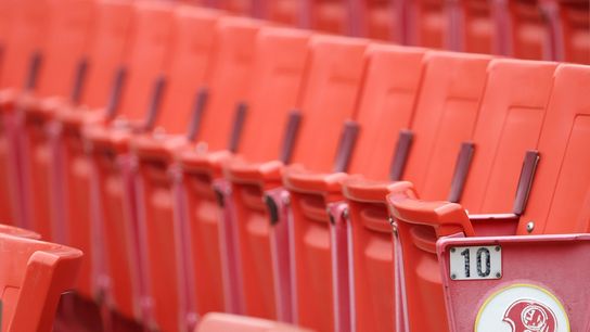 WFT puts head trainer on leave amid criminal probe (NFL)