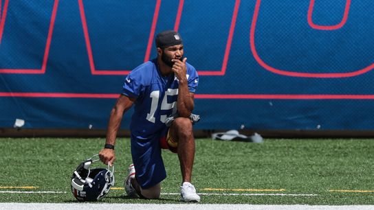 Giants WR Tate injures knee in practice (NFL)