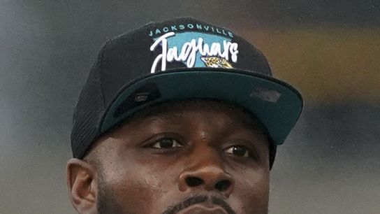 Jaguars’ Lerentee McCray arrested after high-speed police chase (NFL)