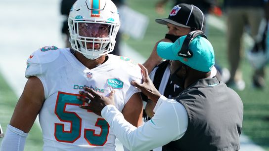Dolphins place three on reserve/COVID-19 list (NFL)