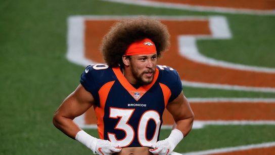 Report: Broncos RB Lindsay (toe) out 2-4 weeks (NFL)