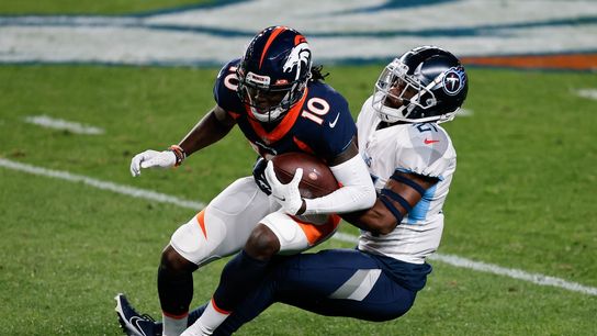 Gostkowski's late FG lifts Titans past Broncos (NFL)