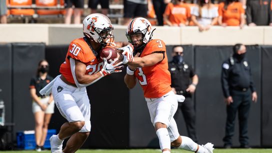 Hubbard, No. 15 Oklahoma State dig for traction against West Virginia (College Football)