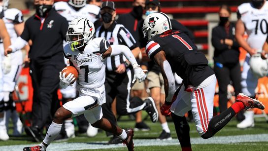 Doaks fuels No. 13 Cincinnati's rout of Austin Peay (College Football)