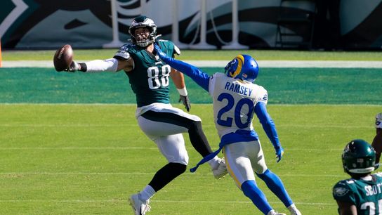 Eagles take another hit: TE Goedert has ankle fracture (NFL)