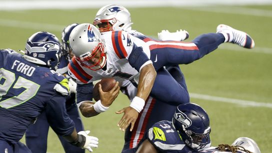 NFL roundup: Wilson tosses 5 TDs as Seahawks outlast Pats (NFL)