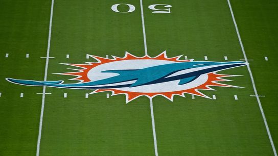 Dolphins select Mike McDaniel as new head coach (NFL)