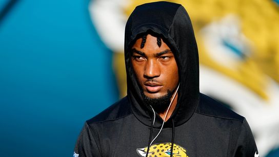 Report: Panthers to acquire CB CJ Henderson from Jaguars (NFL)