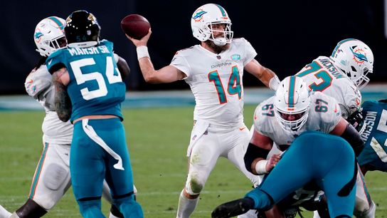 Fitzpatrick, Dolphins stroll past Jaguars (NFL)