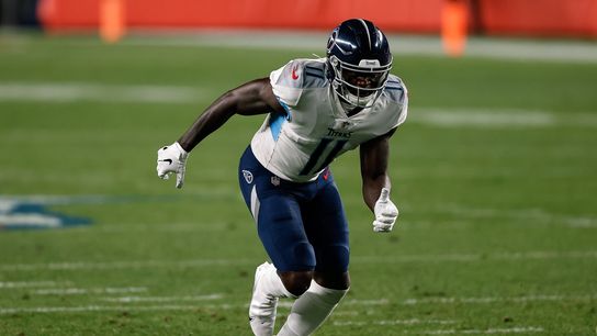 Reports: Titans' Brown, Lewan expected to return vs. Bills (NFL)