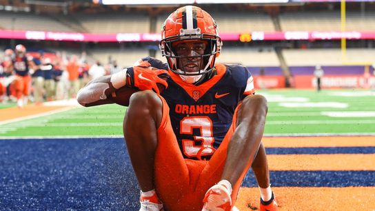 Syracuse WR Harris misses game after obscene gesture (College Football)