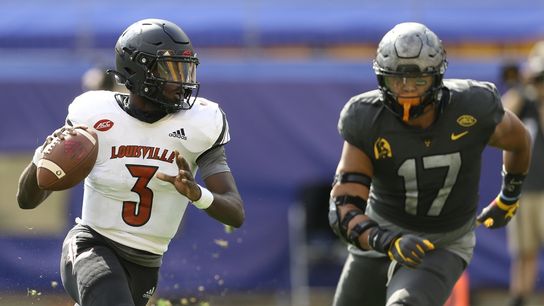 No. 4 Notre Dame aims to keep Cunningham, Louisville in check (College Football)