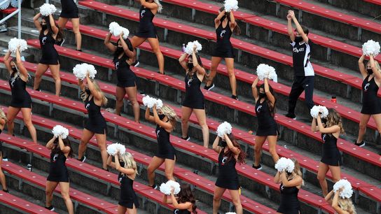 South Florida returns to action at No. 15 Cincinnati (College Football)