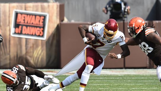 Haskins to remain Washington's QB, for now (NFL)