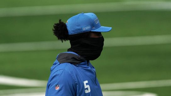 QB Tyrod Taylor sues Chargers' team doctor over punctured lung (NFL)
