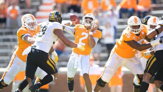 Vols run over Tigers, move to 2-0 (College Football)