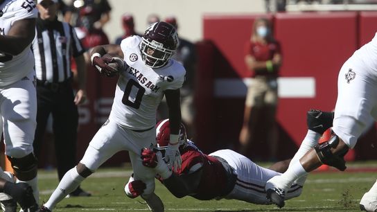 Jones fuels No. 2 Alabama in rout of No. 13 Texas A&M (College Football)