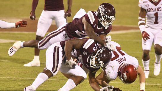 Arkansas beats No. 16 Mississippi St. for first SEC win since '17 (College Football)